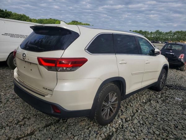 2019 TOYOTA HIGHLANDER SE/XLE