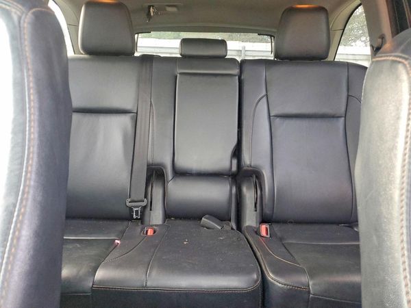 2019 TOYOTA HIGHLANDER SE/XLE