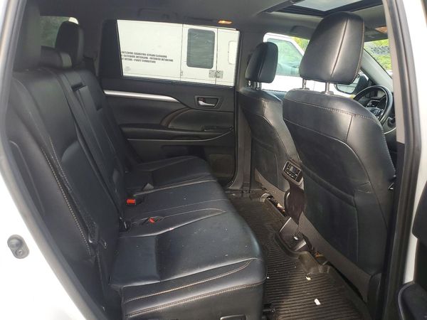2019 TOYOTA HIGHLANDER SE/XLE