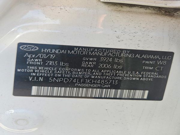 2019 HYUNDAI ELANTRA SE