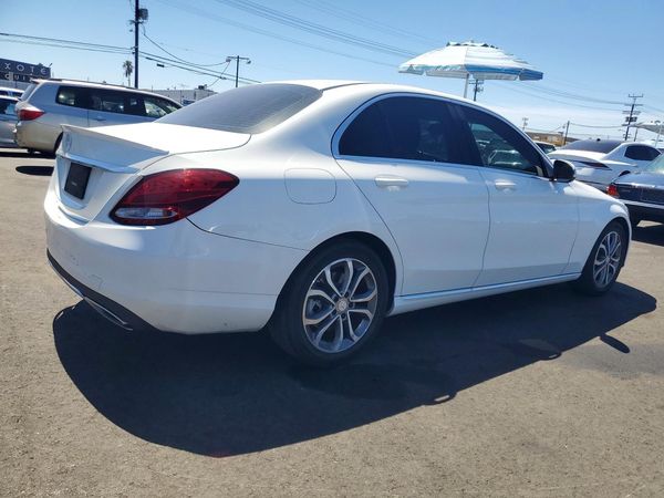 2016 MERCEDES-BENZ C C300