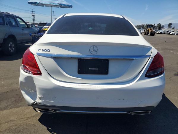 2016 MERCEDES-BENZ C C300