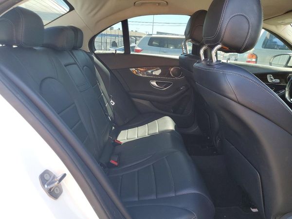 2016 MERCEDES-BENZ C C300