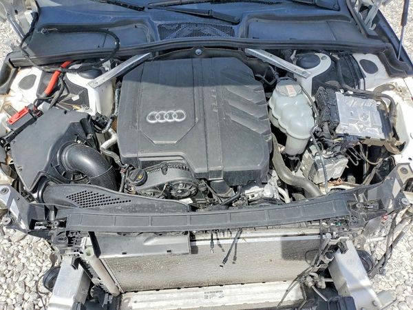2022 AUDI A4
