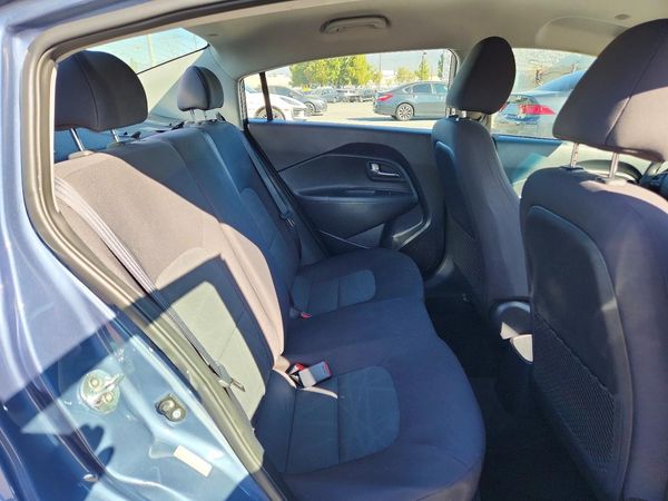 2016 KIA RIO LX A/T