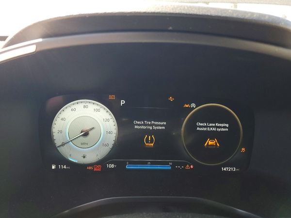 2022 HYUNDAI SANTA FE SEL w/ Premium Pkg