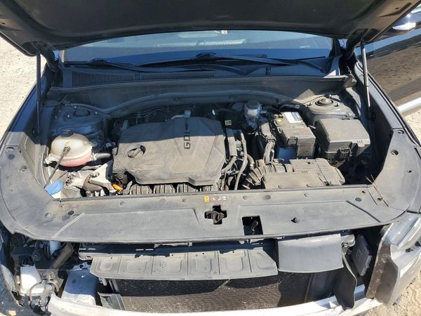 2022 HYUNDAI SANTA FE SEL w/ Premium Pkg