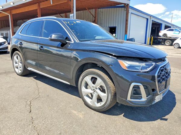 2022 AUDI Q5