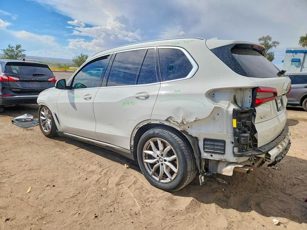 2022 BMW X5 sDrive40i
