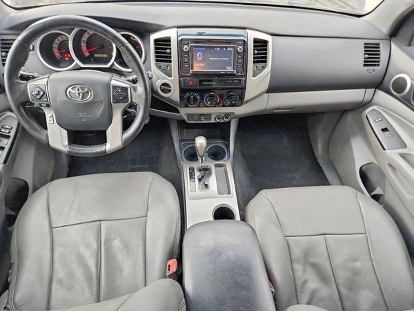 2015 TOYOTA TACOMA
