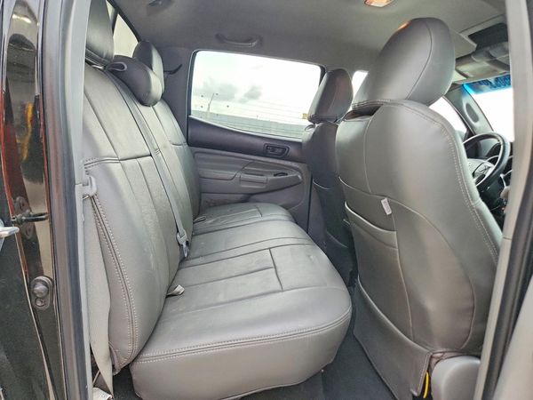 2015 TOYOTA TACOMA