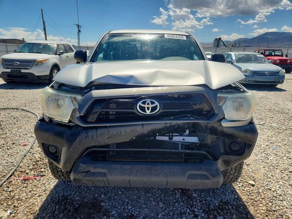 2014 TOYOTA TACOMA Delux Grade