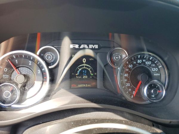 2024 RAM 3500 BIG HORN CREW CAB 4X4