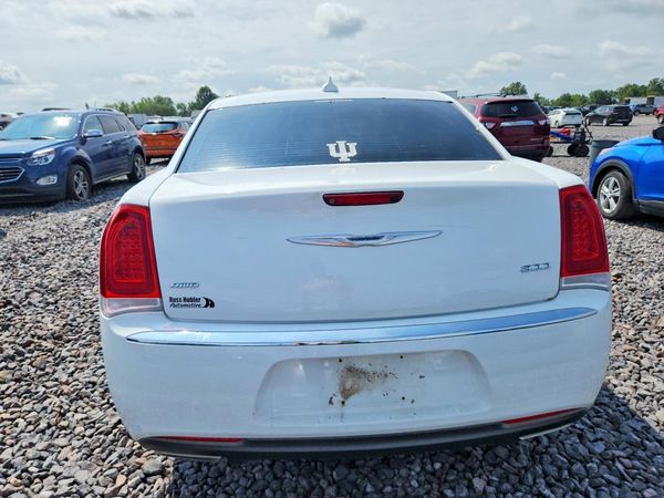 2015 CHRYSLER 300 Limited