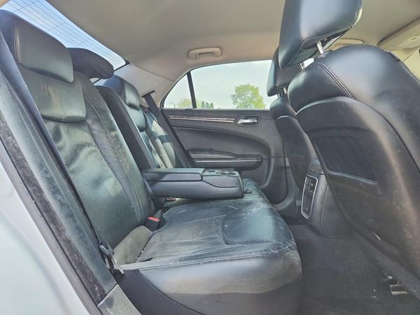 2015 CHRYSLER 300 Limited