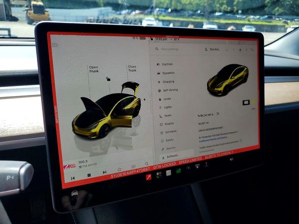 2023 TESLA MODEL 3