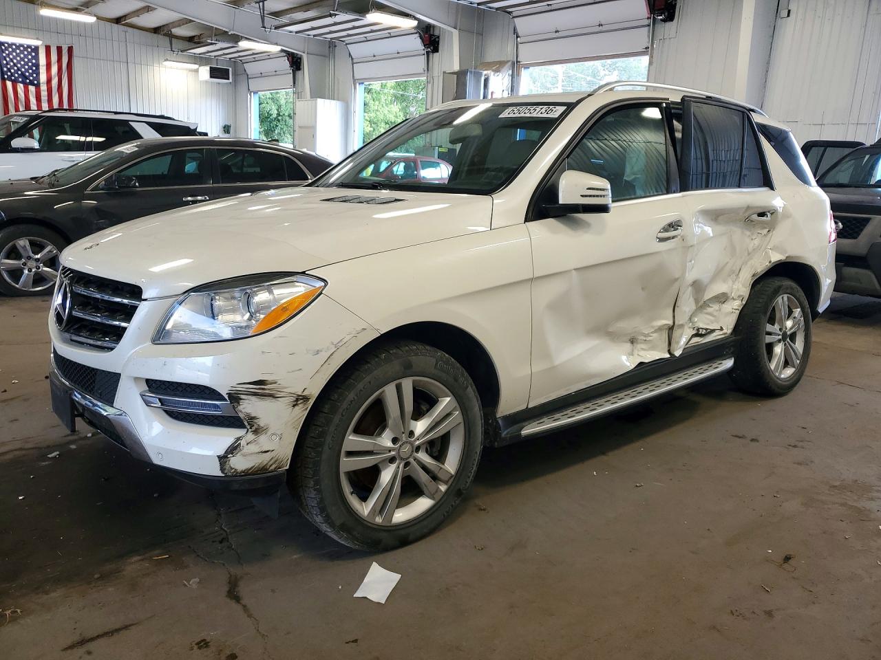 2013 MERCEDES-BENZ M-CLASS ML350 BLUETEC 4-MATIC — Front 3/4