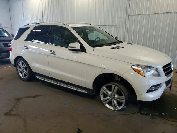 2013 MERCEDES-BENZ M-CLASS ML350 BLUETEC 4-MATIC — Passenger 3/4