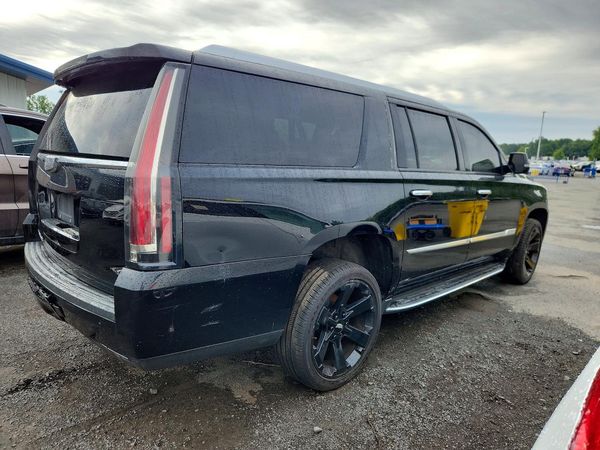 2019 CADILLAC ESCALADE ESV Luxury — PSRA