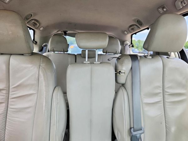 2012 TOYOTA SIENNA