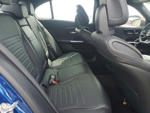 2023 MERCEDES-BENZ C C300