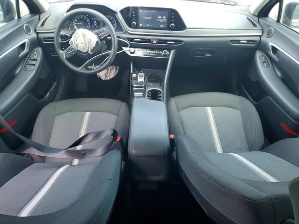 2021 HYUNDAI SONATA SE
