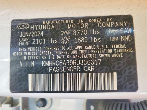 2024 HYUNDAI VENUE