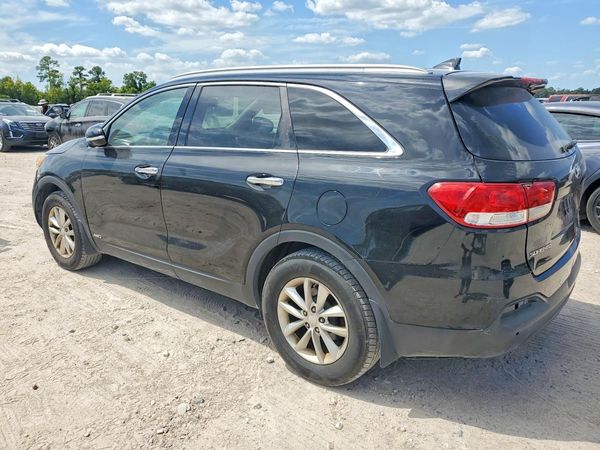 2016 KIA SORENTO L / LX