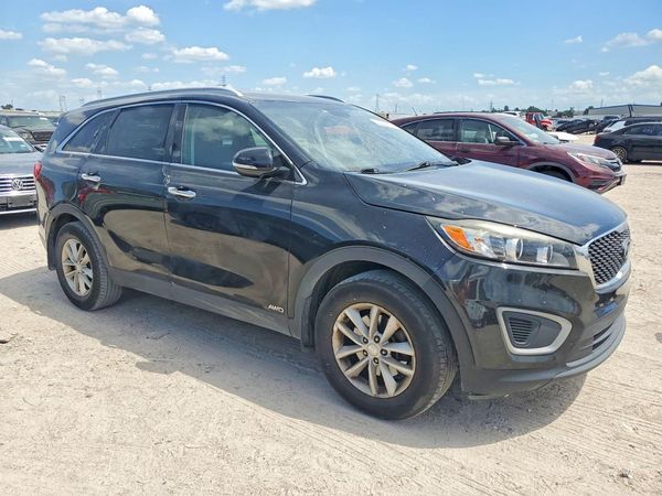 2016 KIA SORENTO L / LX