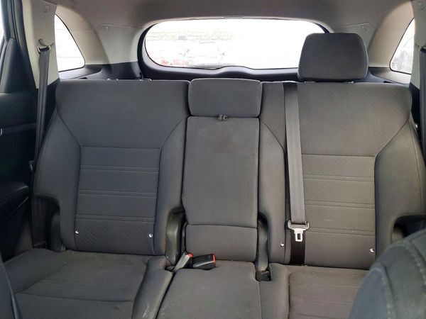 2016 KIA SORENTO L / LX