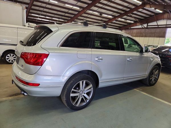 2013 AUDI Q7 Premium Plus