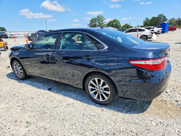 2017 TOYOTA CAMRY