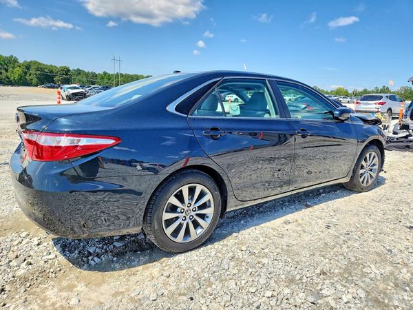 2017 TOYOTA CAMRY