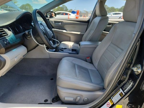 2017 TOYOTA CAMRY