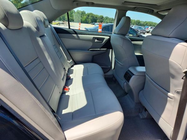 2017 TOYOTA CAMRY
