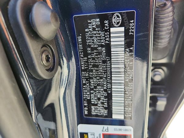 2017 TOYOTA CAMRY