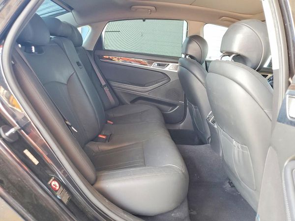 2018 GENESIS G80