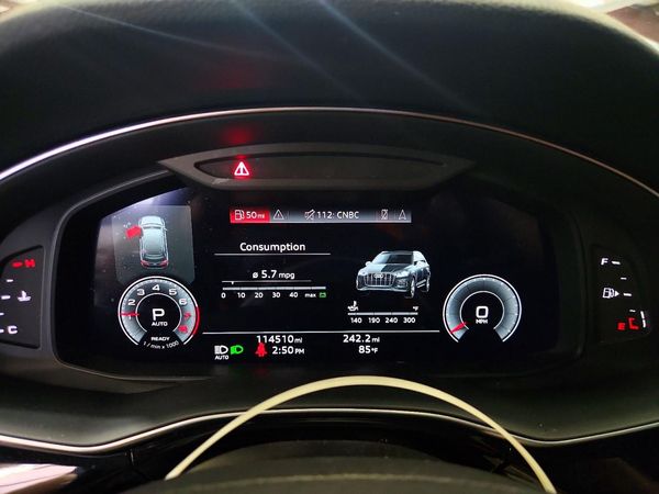 2021 AUDI Q7 quattro Premium Plus