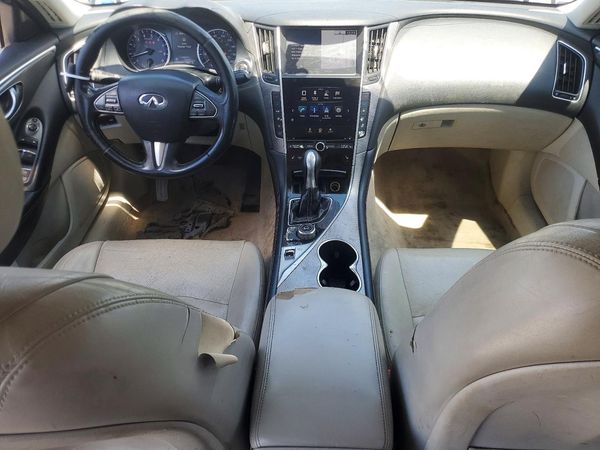 2015 INFINITI Q50