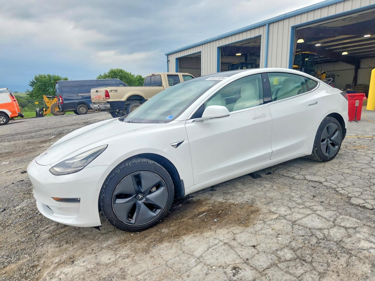 2020 TESLA MODEL 3