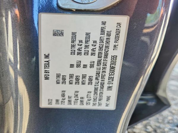 2022 TESLA MODEL 3