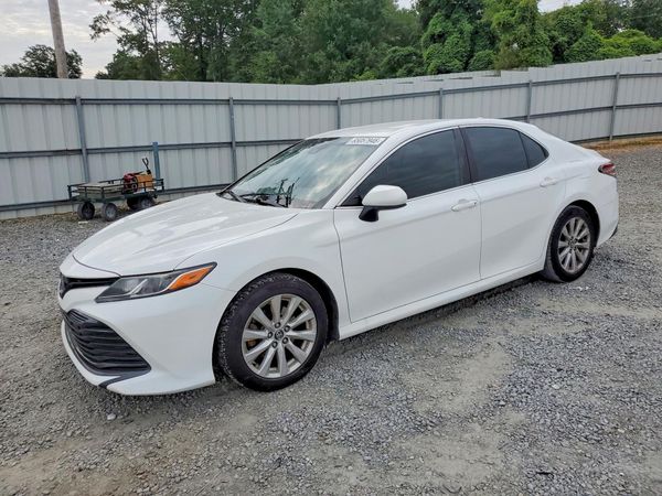 2020 TOYOTA CAMRY