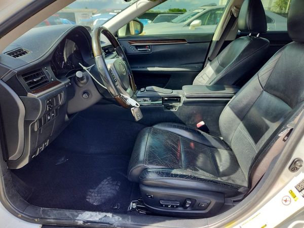 2013 LEXUS ES 350