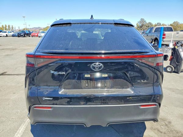 2025 TOYOTA BZ4X