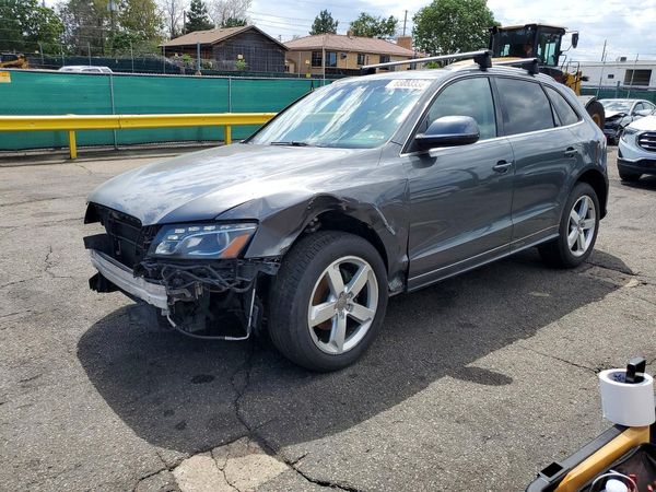 2012 AUDI Q5