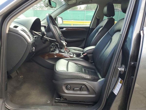 2012 AUDI Q5