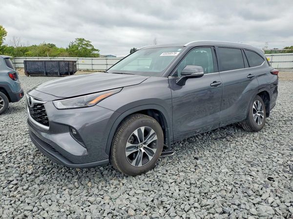 2024 TOYOTA HIGHLANDER