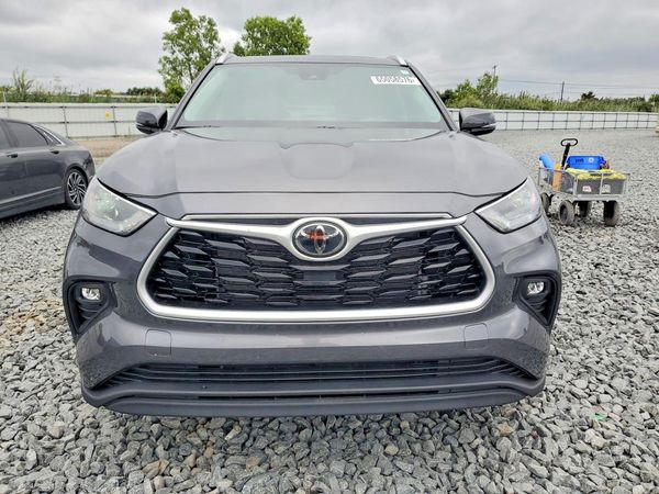 2024 TOYOTA HIGHLANDER