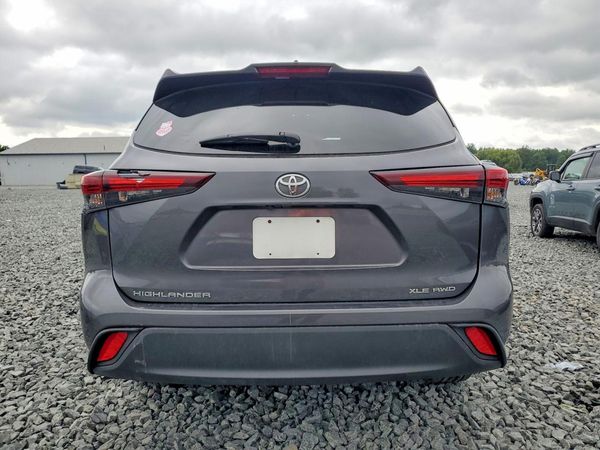 2024 TOYOTA HIGHLANDER