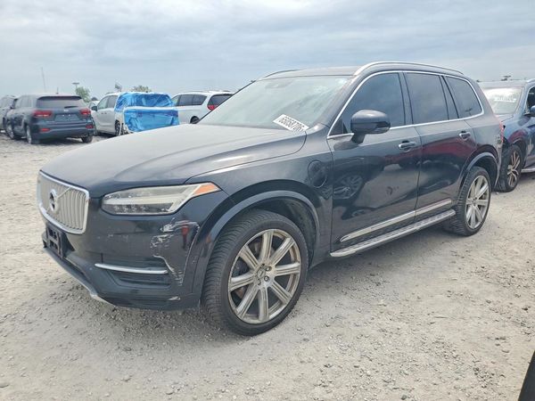 2016 VOLVO XC90